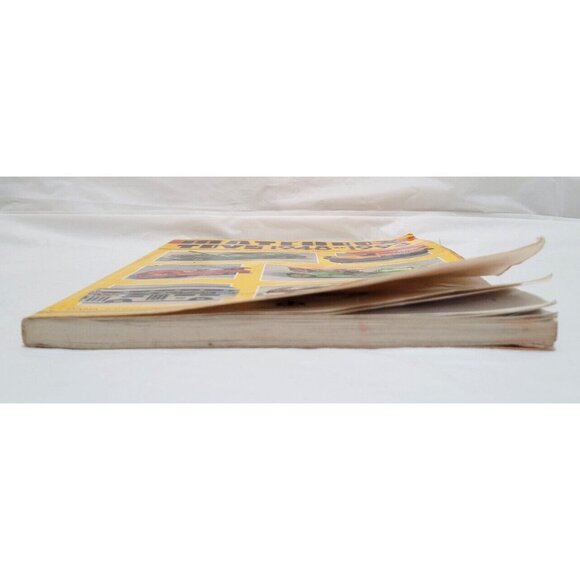 MATCHBOX TOYS 1948 - 1993 Identification & Value Guide Book by Dana Johnson - Picture 3 of 9